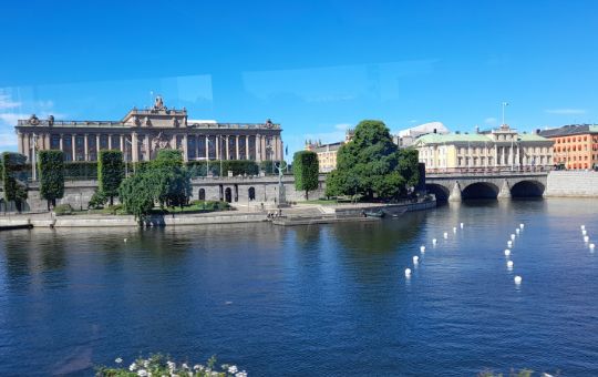 Ausblick auf Regierungsgebäude
